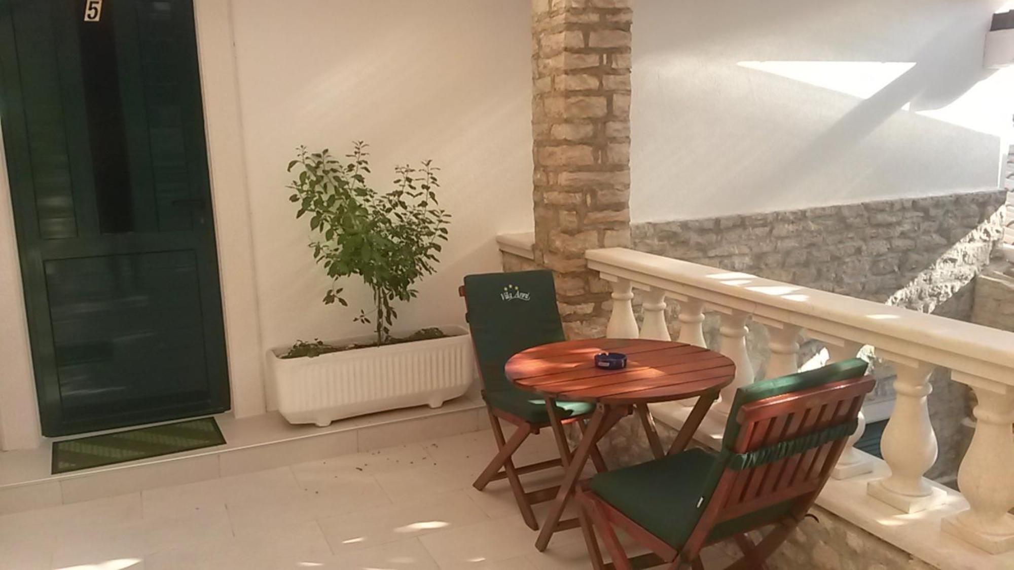 Villa Anni Sutivan Pokoj fotografie