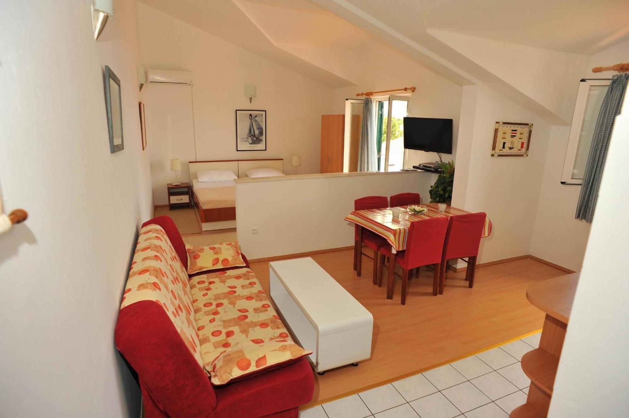 Villa Anni Sutivan Pokoj fotografie