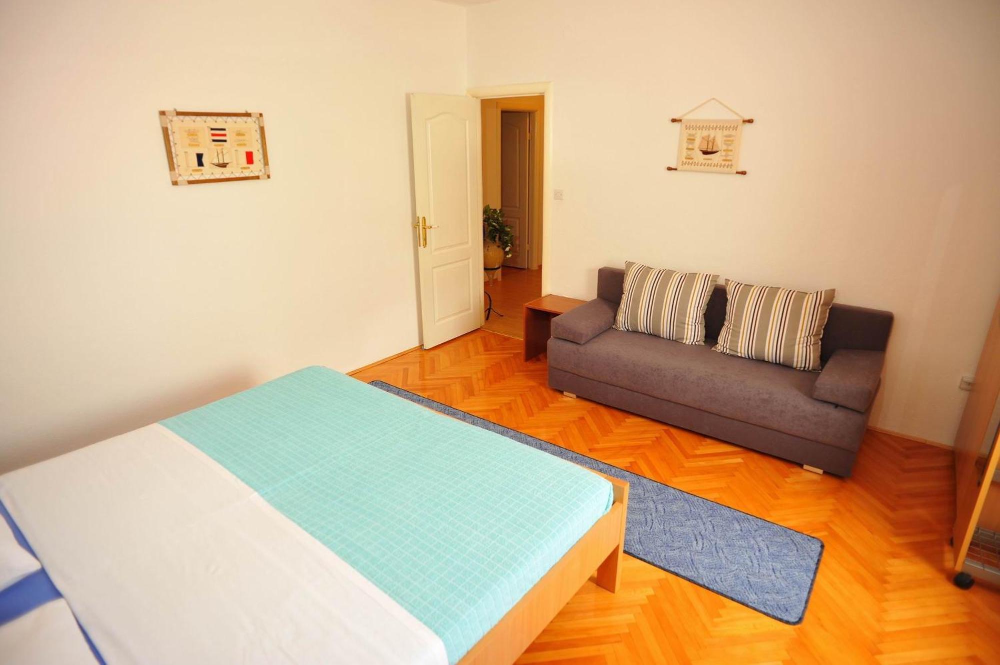 Villa Anni Sutivan Pokoj fotografie