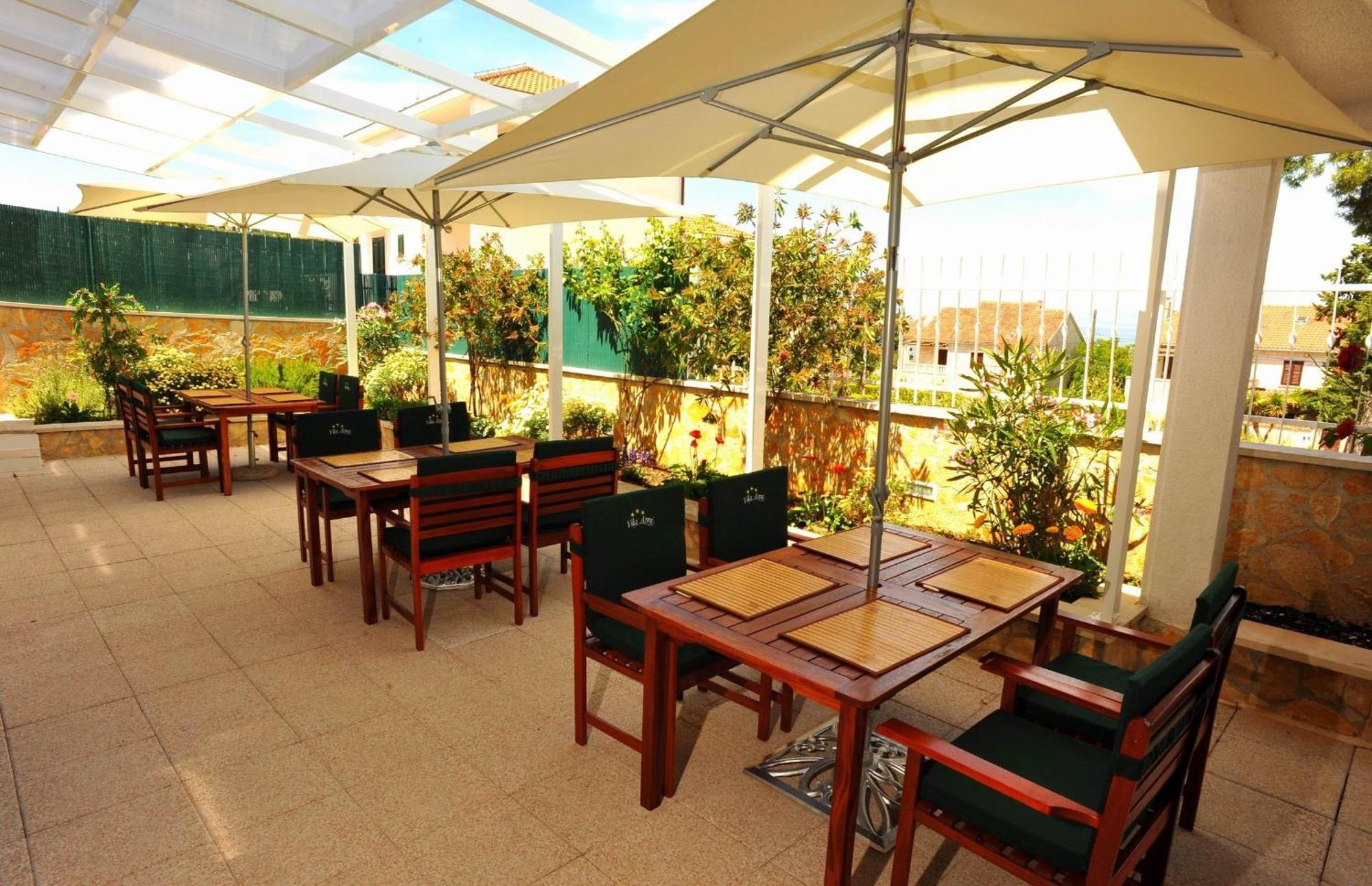 Villa Anni Sutivan Pokoj fotografie